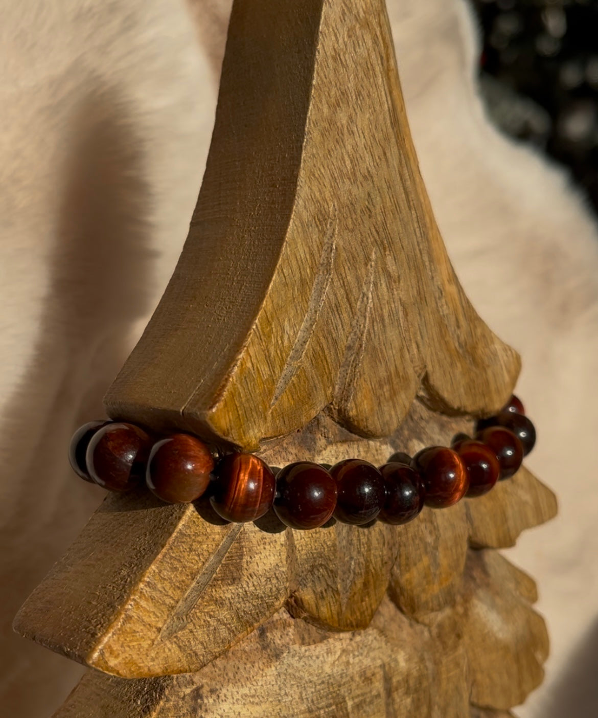 Rode tijgeroog kogelarmband 10mm