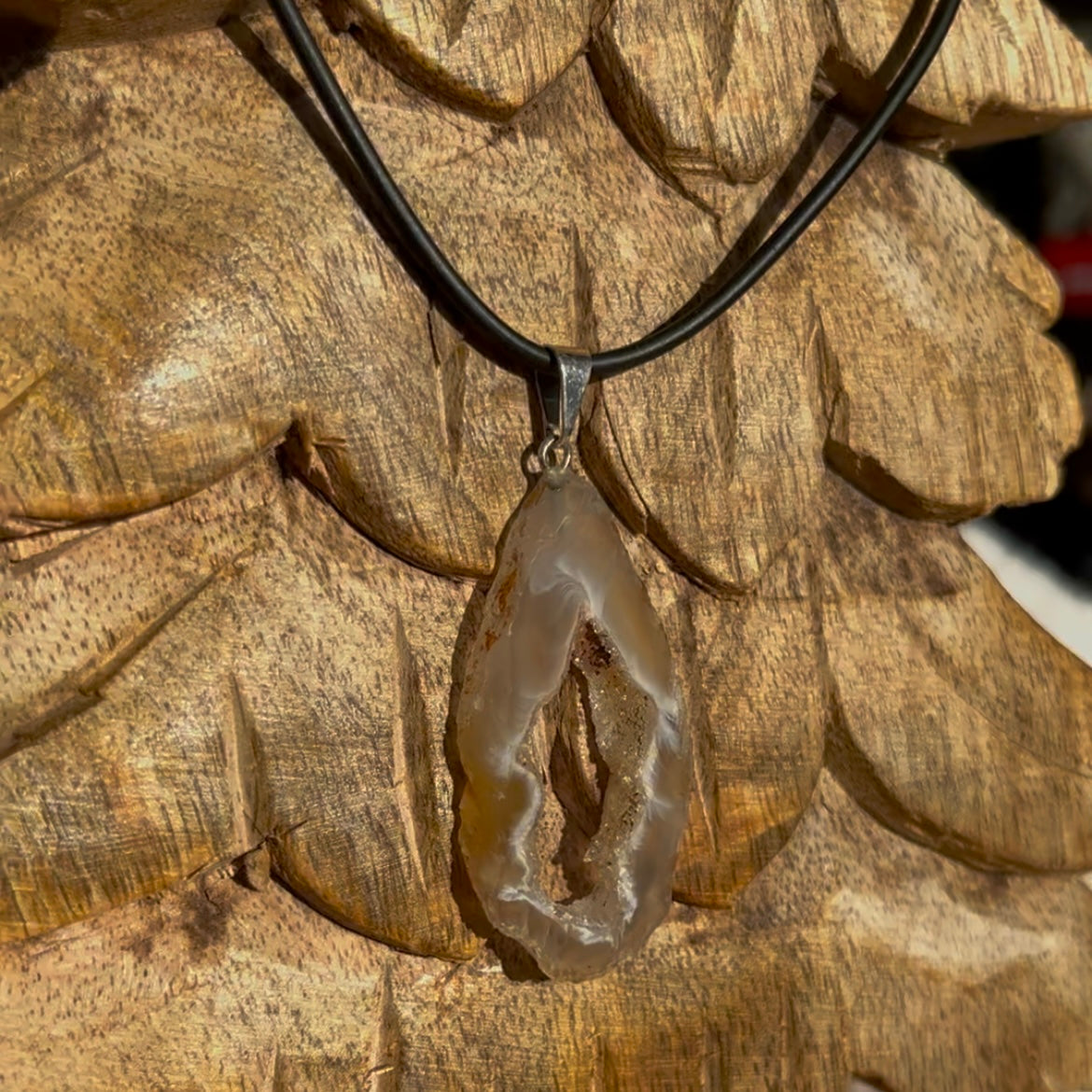 Agaat geode kettinghangers (zilverkleurig)