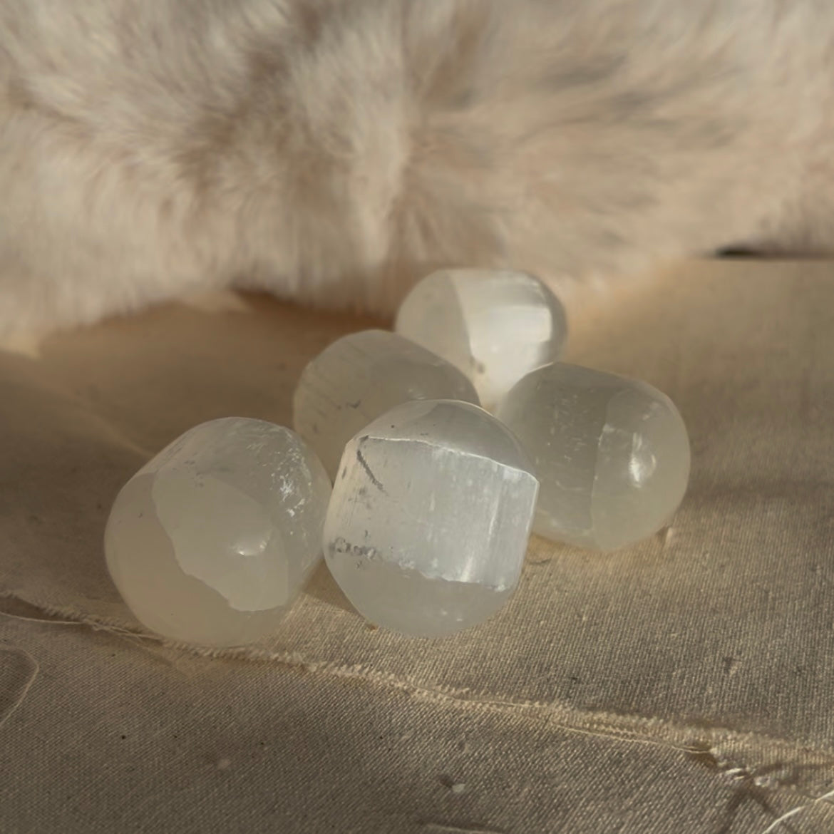 Seleniet trommelstenen