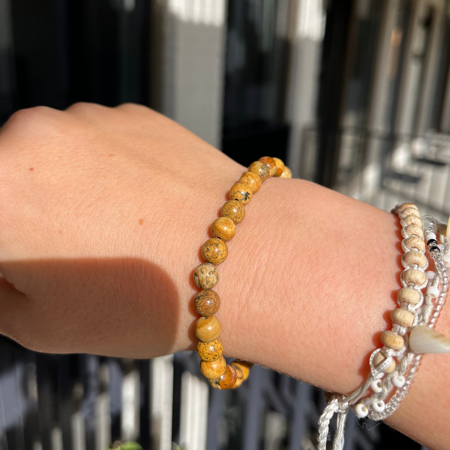 Edelsteen fossiel koraal armband