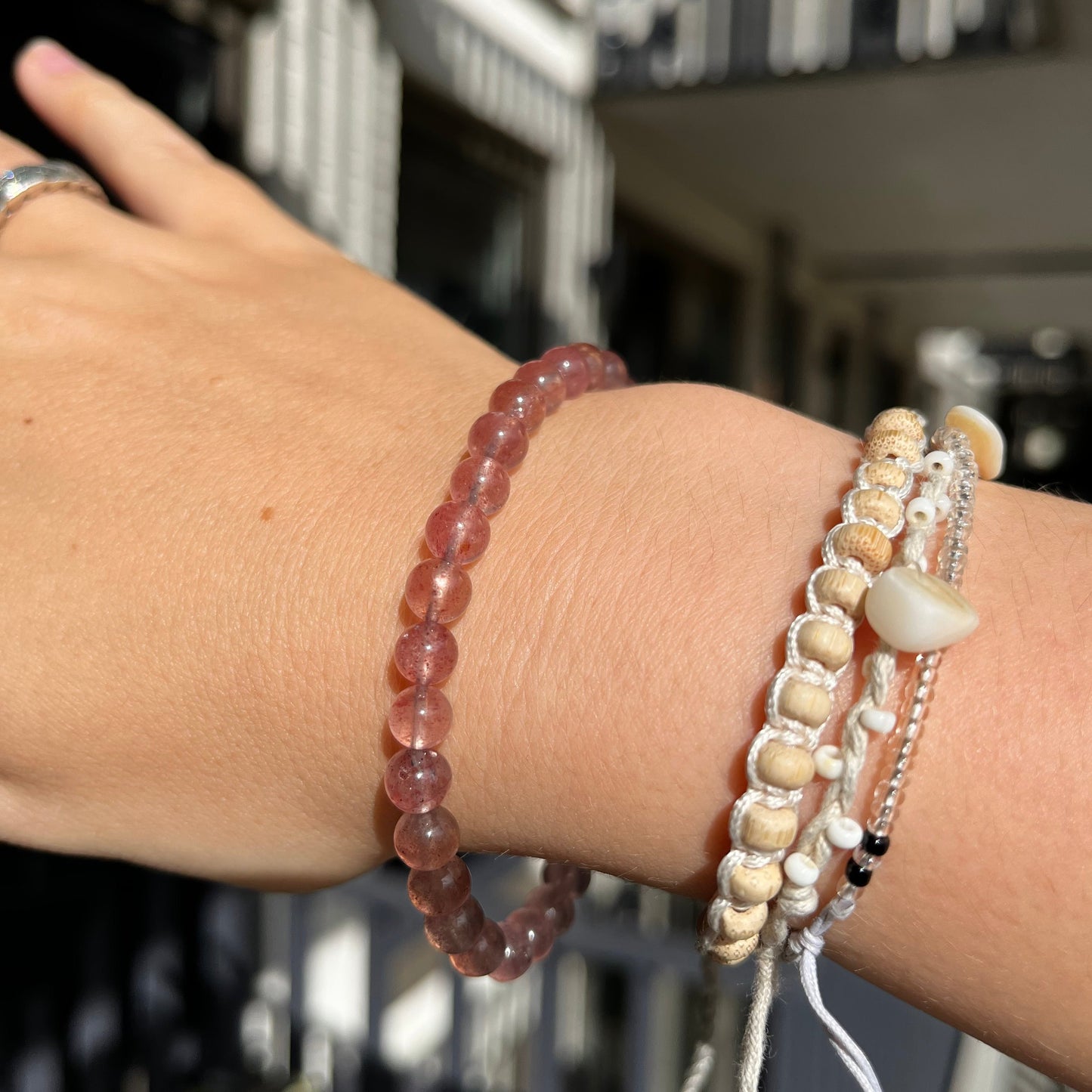 Edelsteen Aardbeienkwarts armband