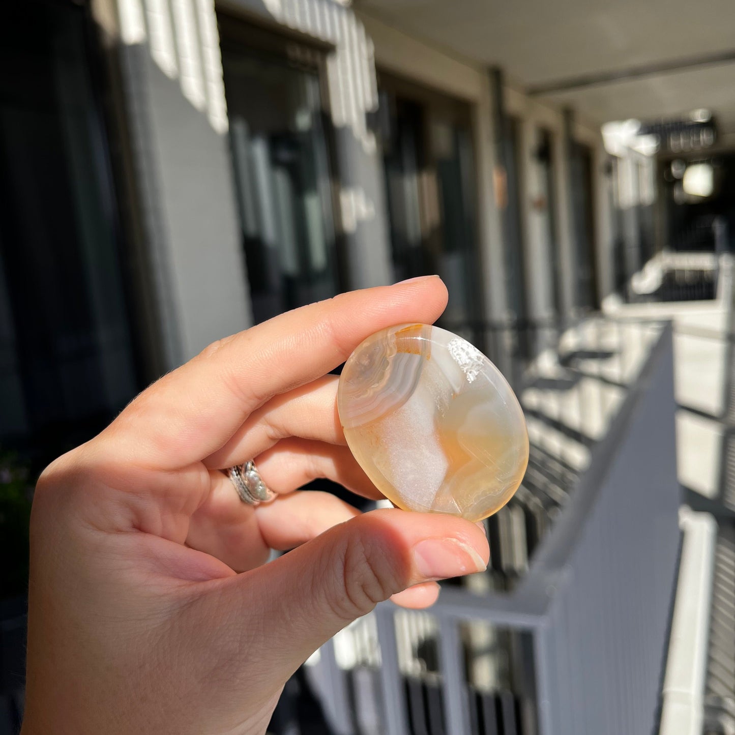 Edelsteen bloemagaat worrystone