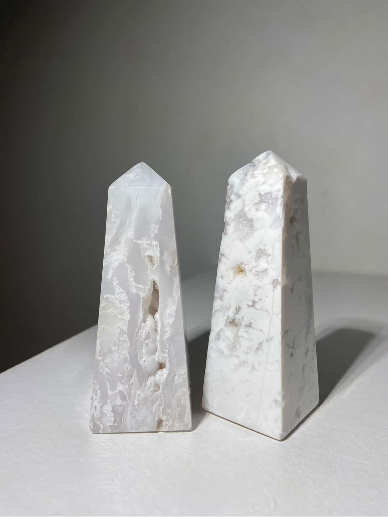 White plume agaat torens