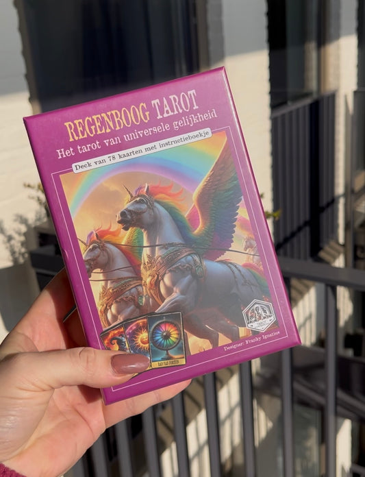 Regenboog tarot (het tarot van universele gelijkheid)