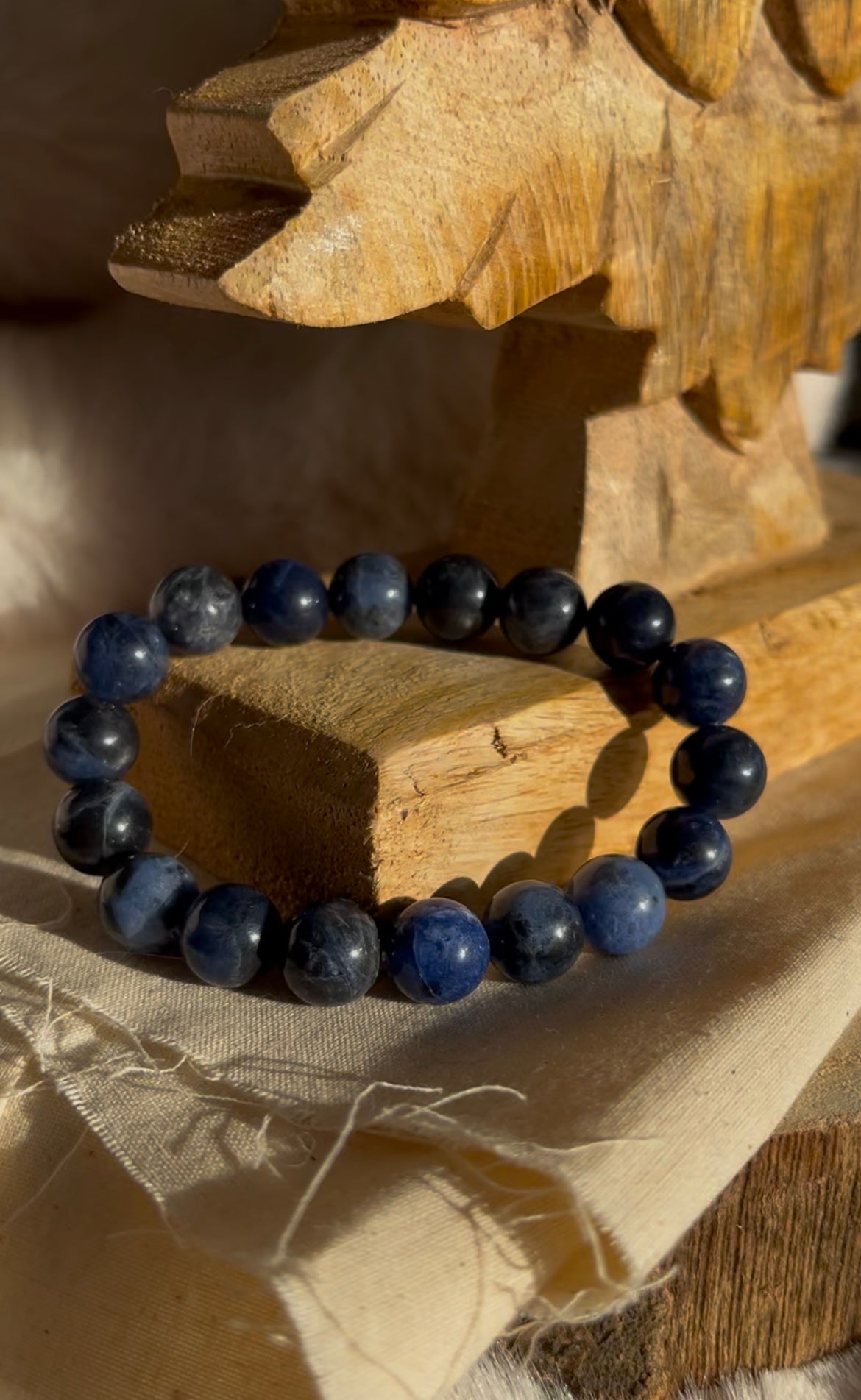 Sodaliet kogelarmband 10mm