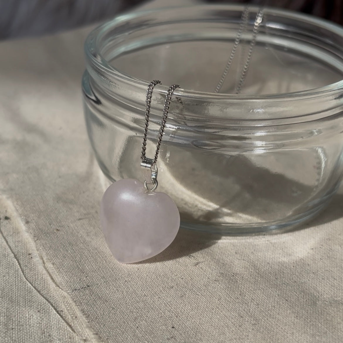 Rozenkwarts hart kettinghanger