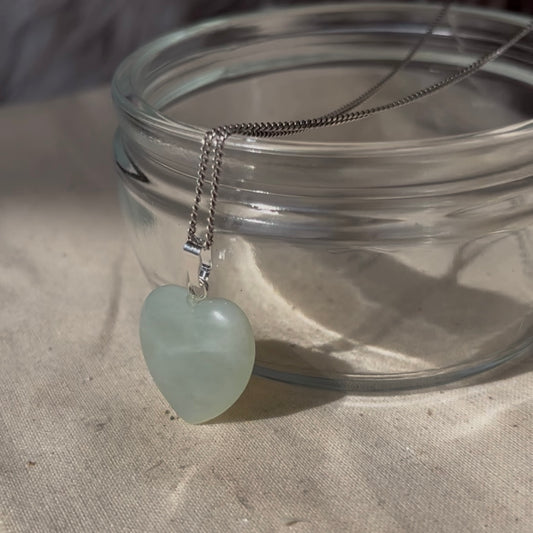 New jade hart kettinghanger